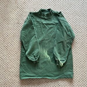 Gardeners shirt in green bean!